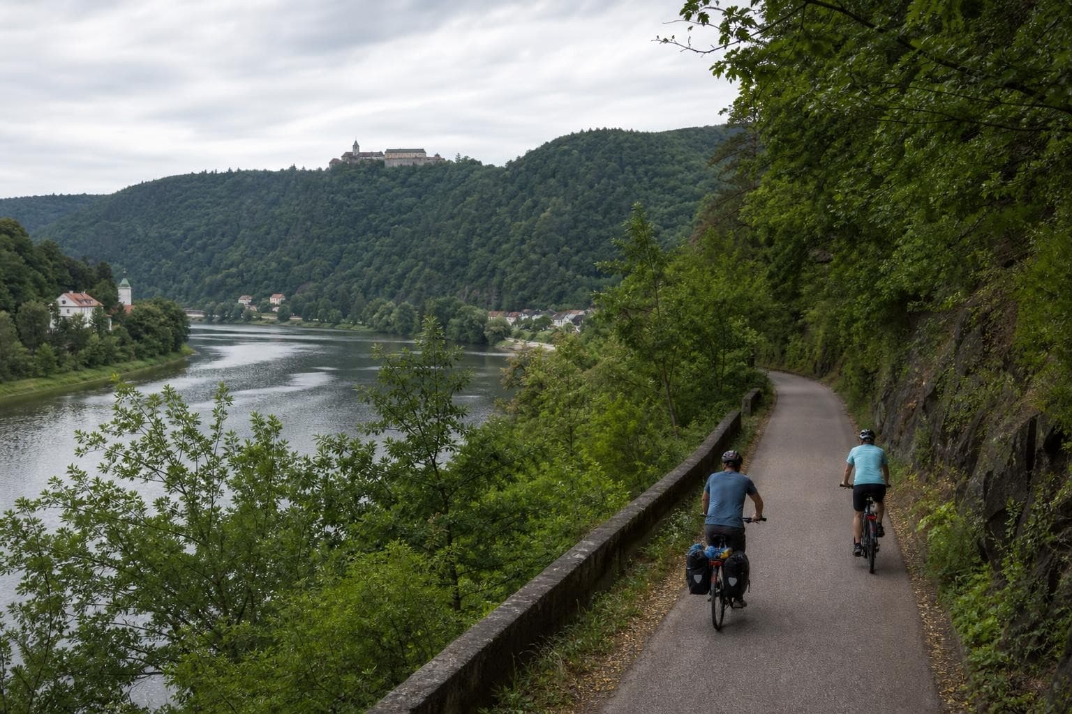 Mit dem Trekkingrad die Moldau entlang — von Prag nach Passau