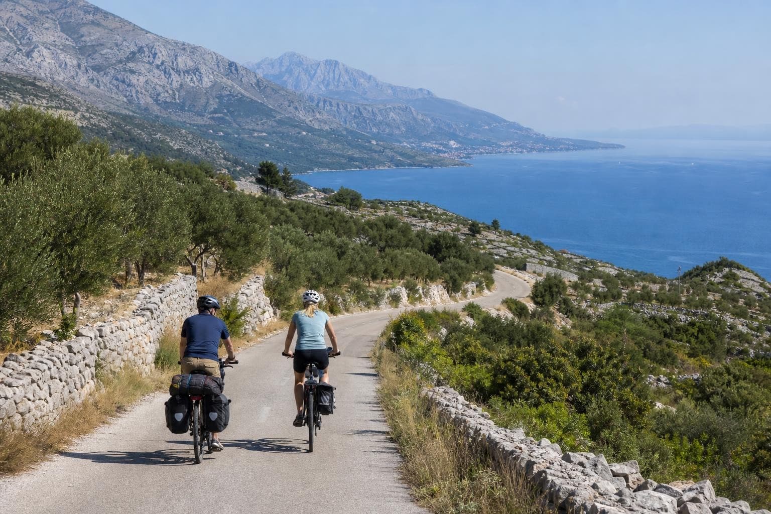 Rad & Schiff: Von Split nach Dubrovnik durch Dalmatiens Inselwelt