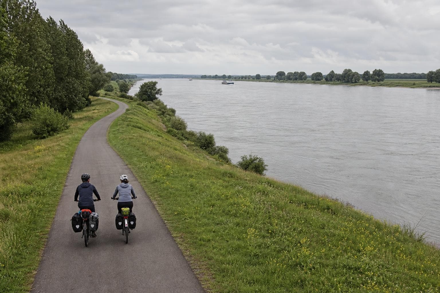 Von Köln nach Arnheim entlang des Rheins – 7 Tage